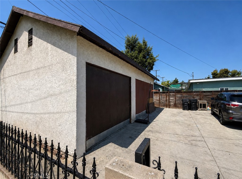 5952 Priory Property Photo 31