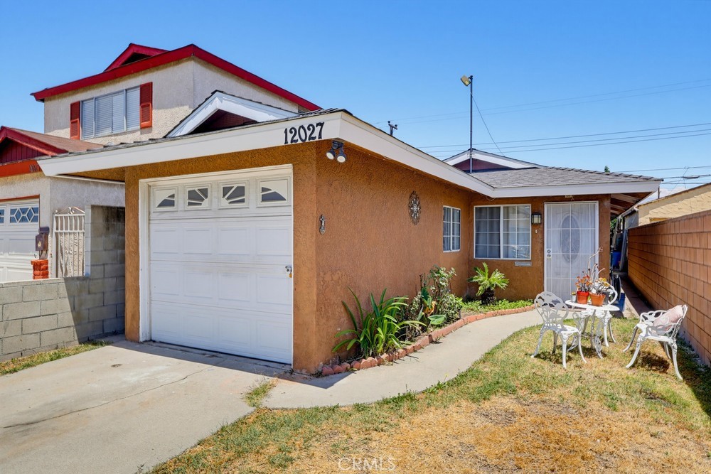 12027 168th Property Photo 2