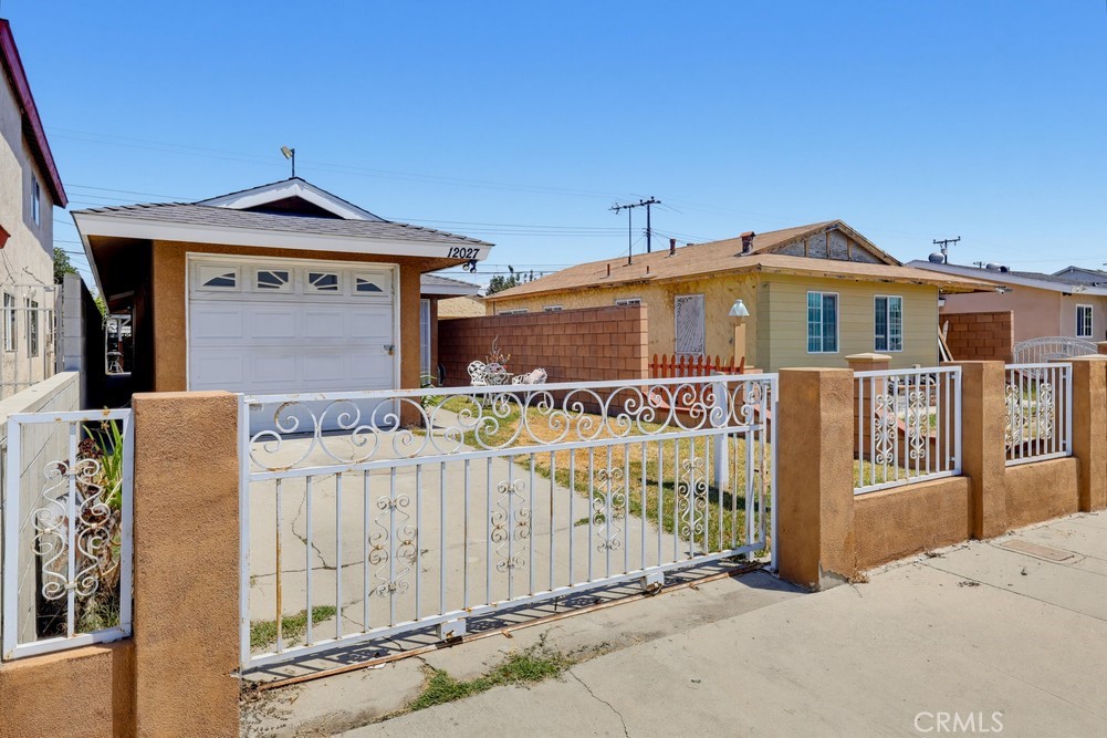 12027 168th Property Photo 4