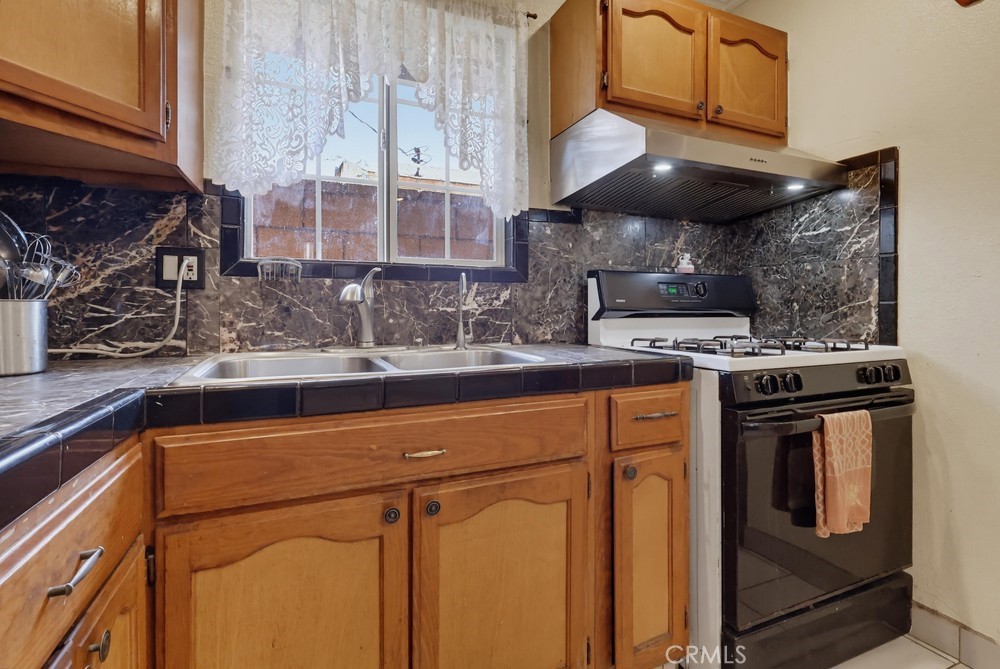 12027 168th Property Photo 25
