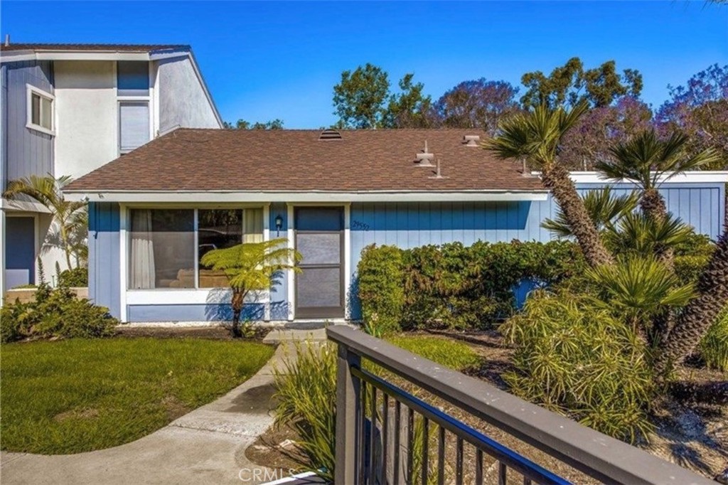 29552 Brook Court Property Photo 1