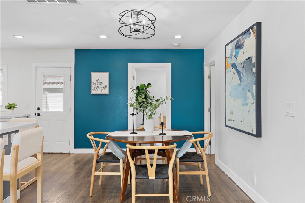 6612 2nd Property Photo 10
