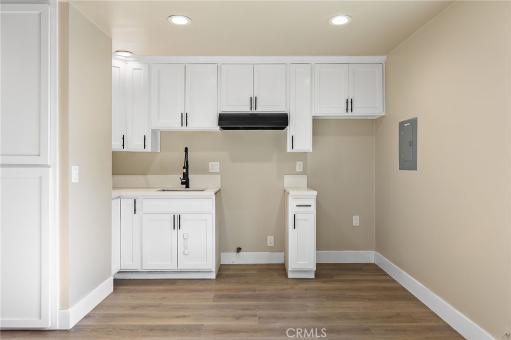6612 2nd Property Photo 28