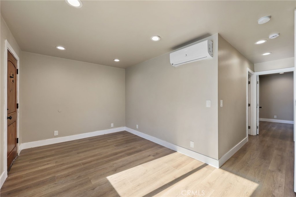6612 2nd Property Photo 29