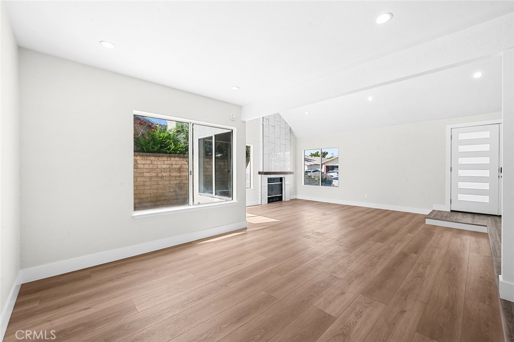 25309 Via Ramon Property Photo 10