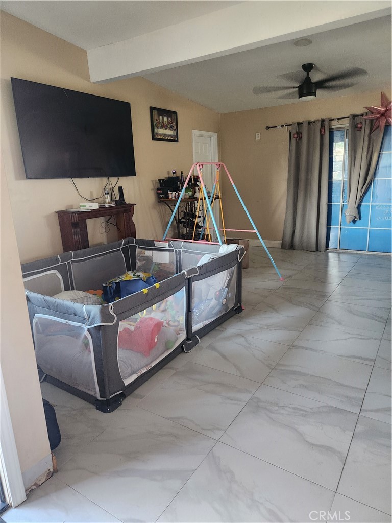 960 Stichman Property Photo 5