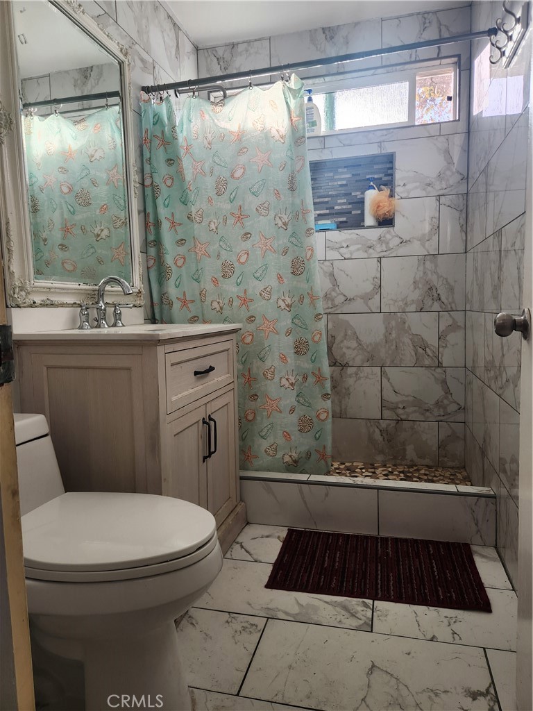960 Stichman Property Photo 9