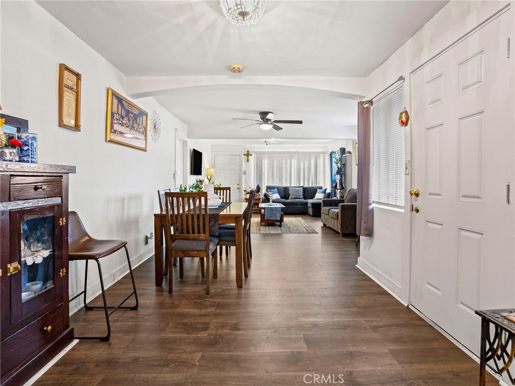 12400 S Wilmington Property Photo 12