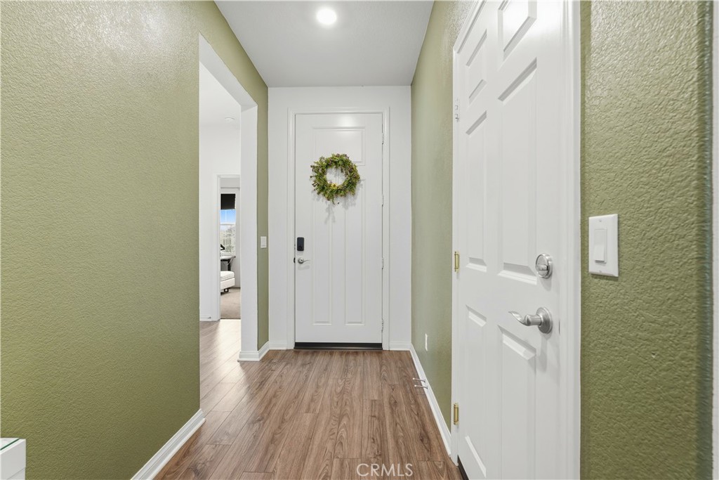 21185 Telegraph Property Photo 4