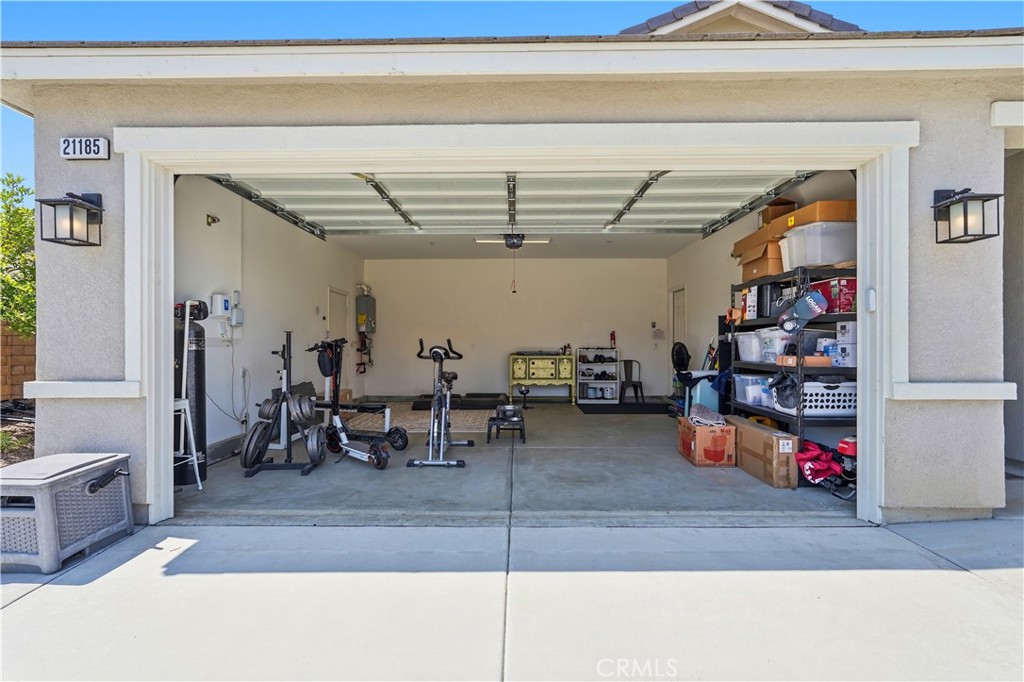 21185 Telegraph Property Photo 41