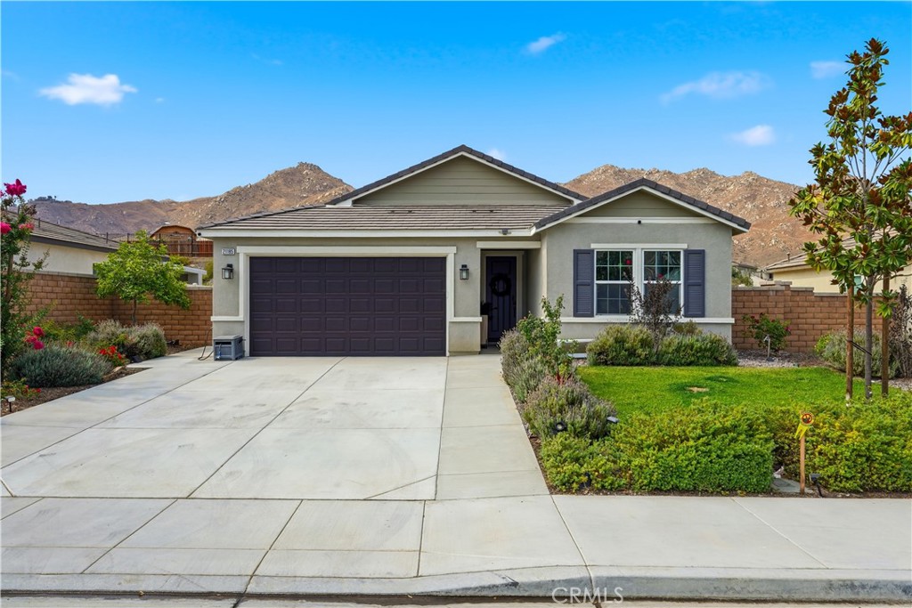 21185 Telegraph Property Photo 57