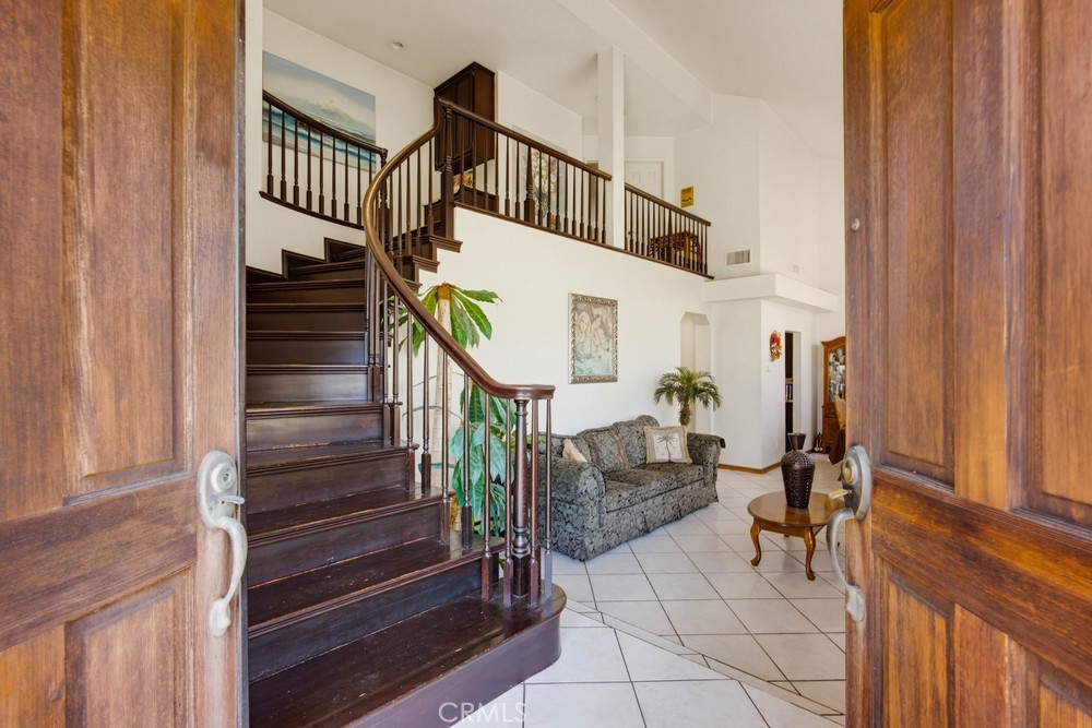 14345 Village View Property Photo 6