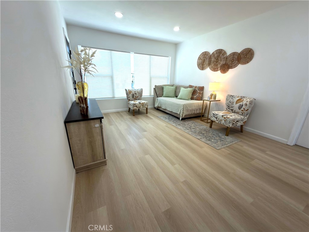 5533 Maris Property Photo 4