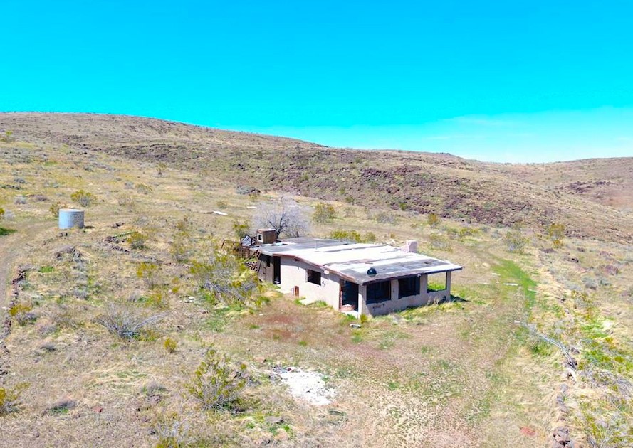4334 Yucca Mesa Road Property Photo 2