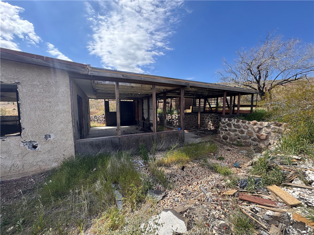 4334 Yucca Mesa Road Property Photo 4