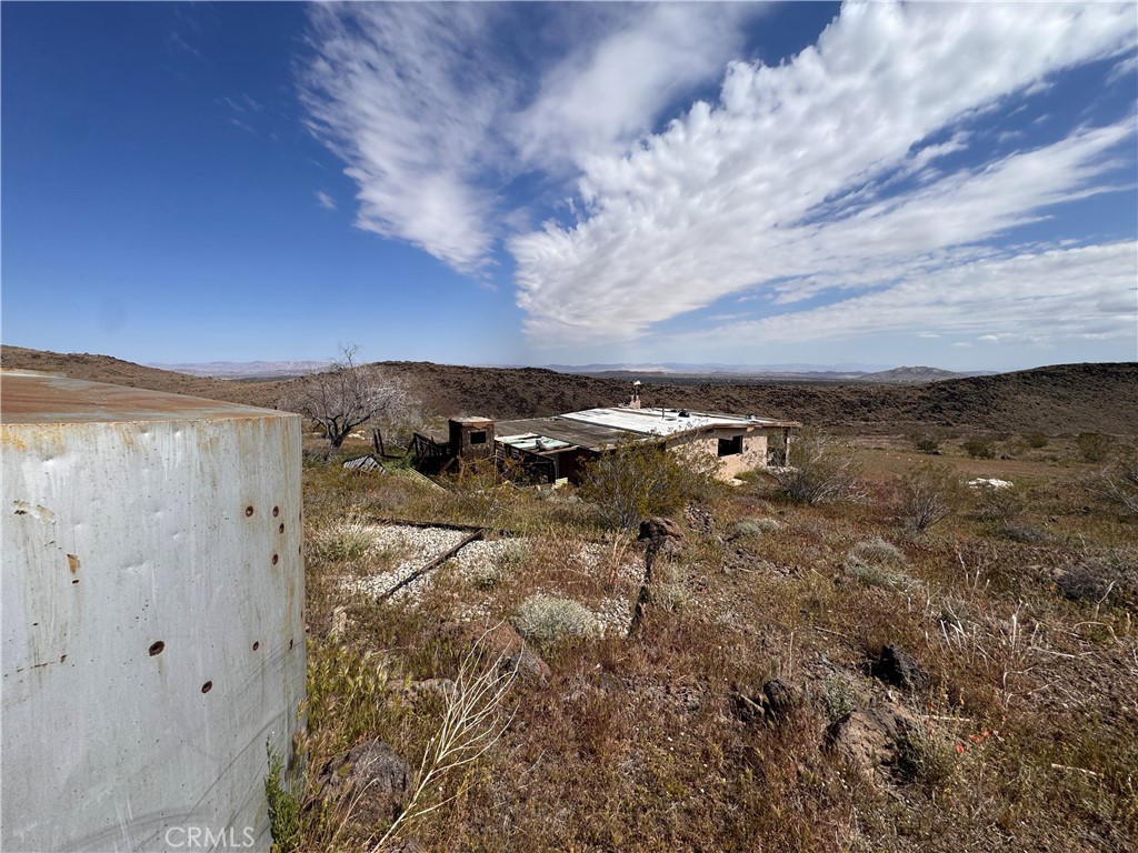 4334 Yucca Mesa Road Property Photo 10