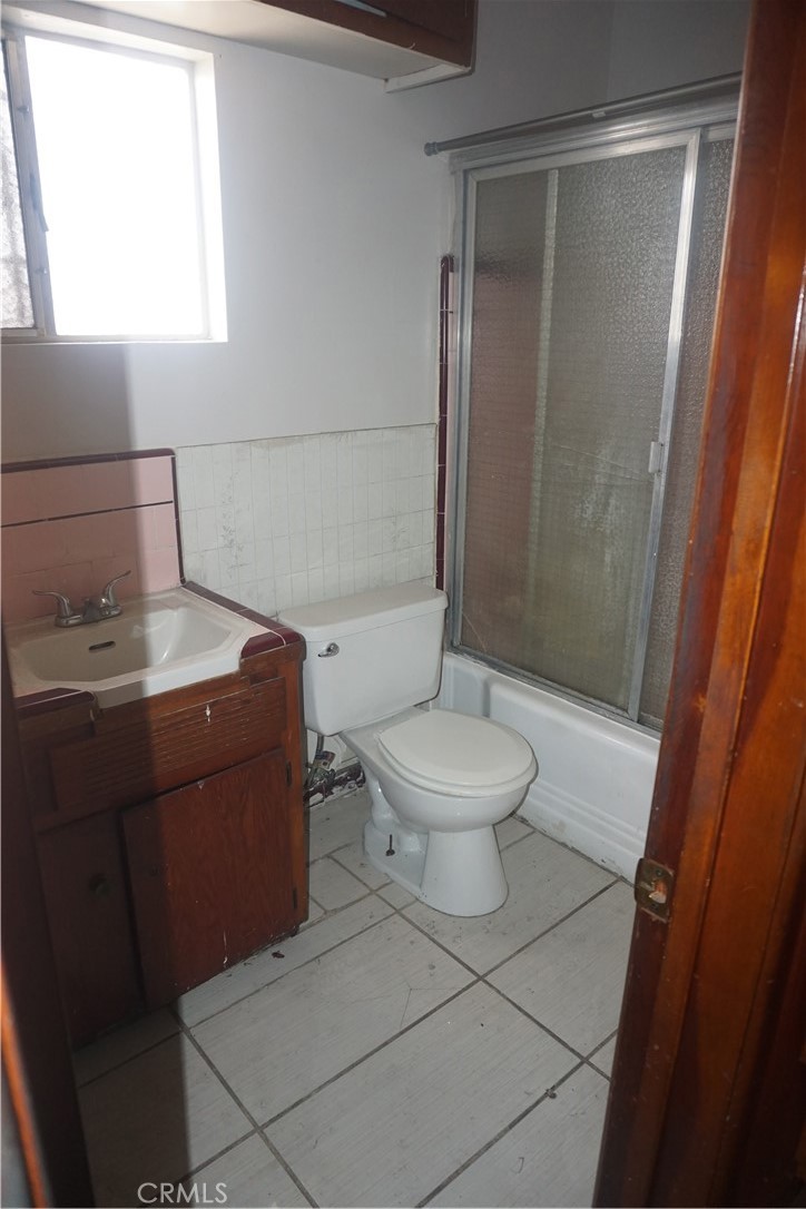10015 S Western Property Photo 11