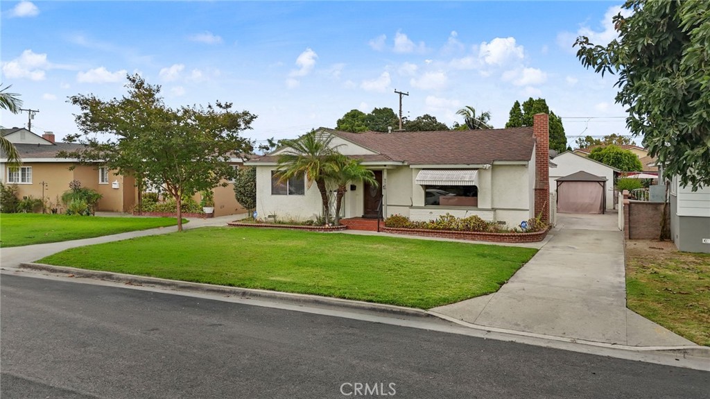 9708 Pomering Property Photo 1