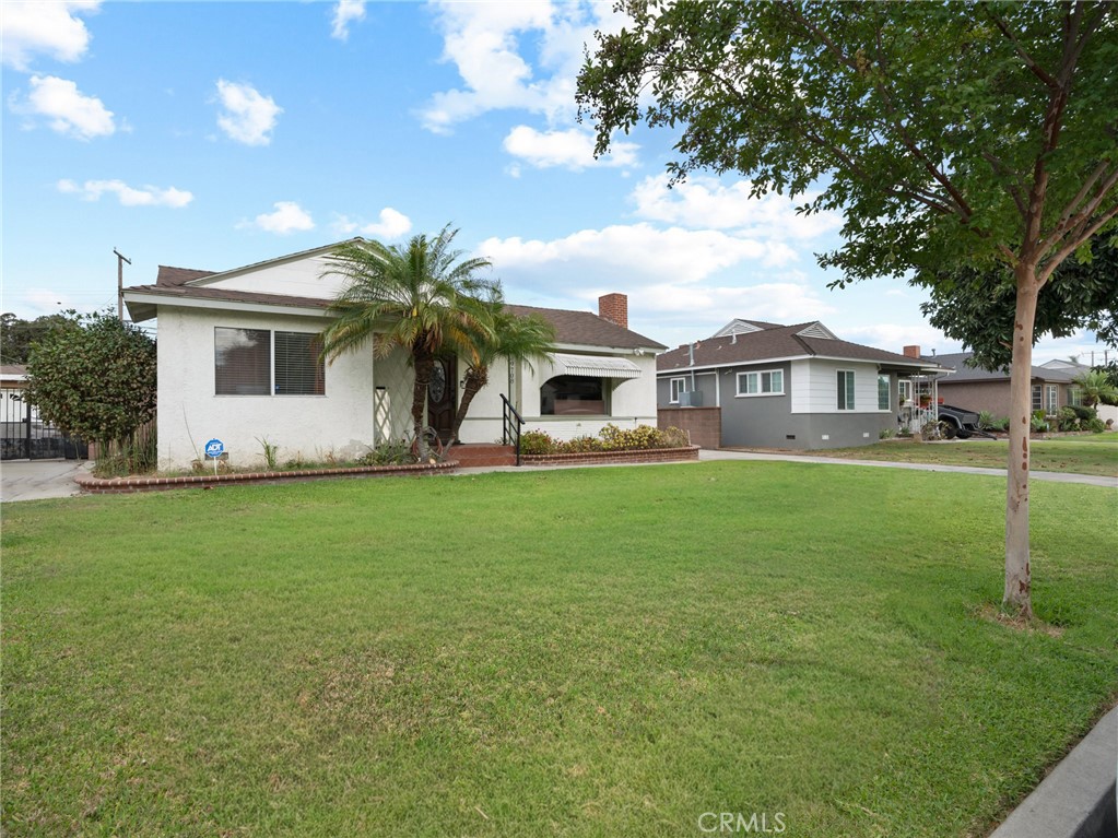 9708 Pomering Property Photo 2