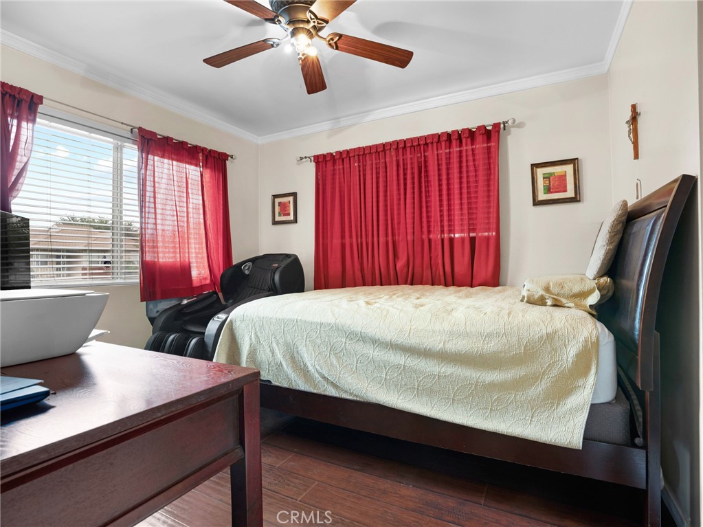 9708 Pomering Property Photo 15