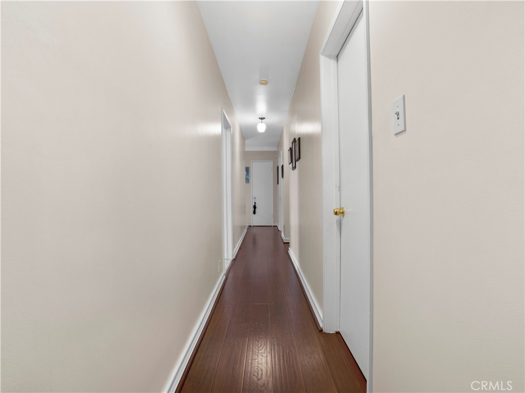 9708 Pomering Property Photo 18