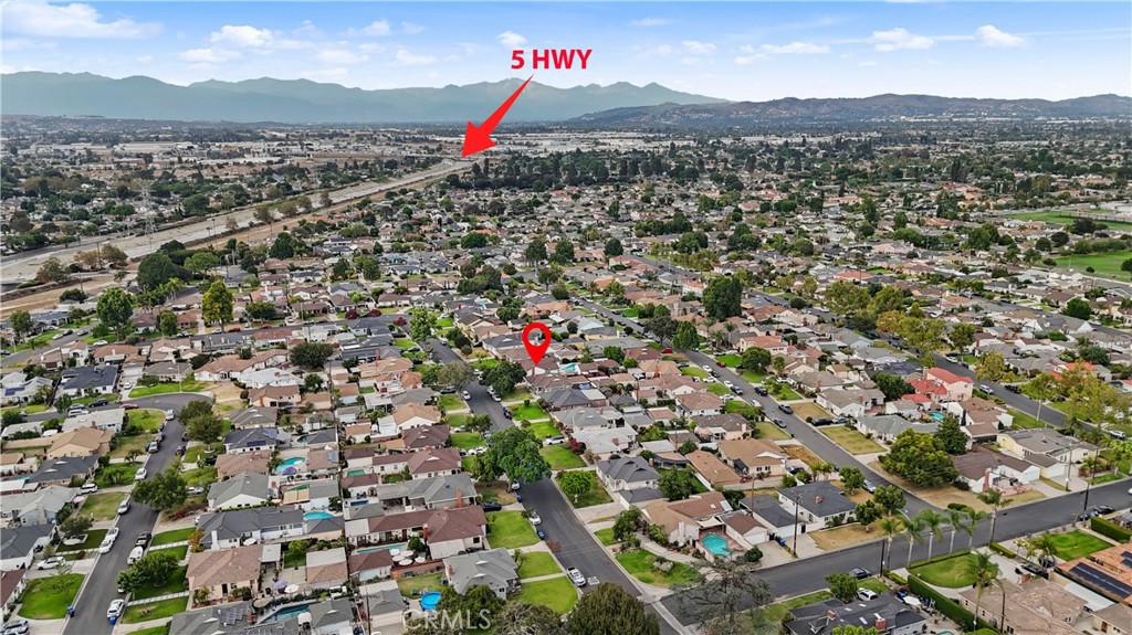 9708 Pomering Property Photo 35