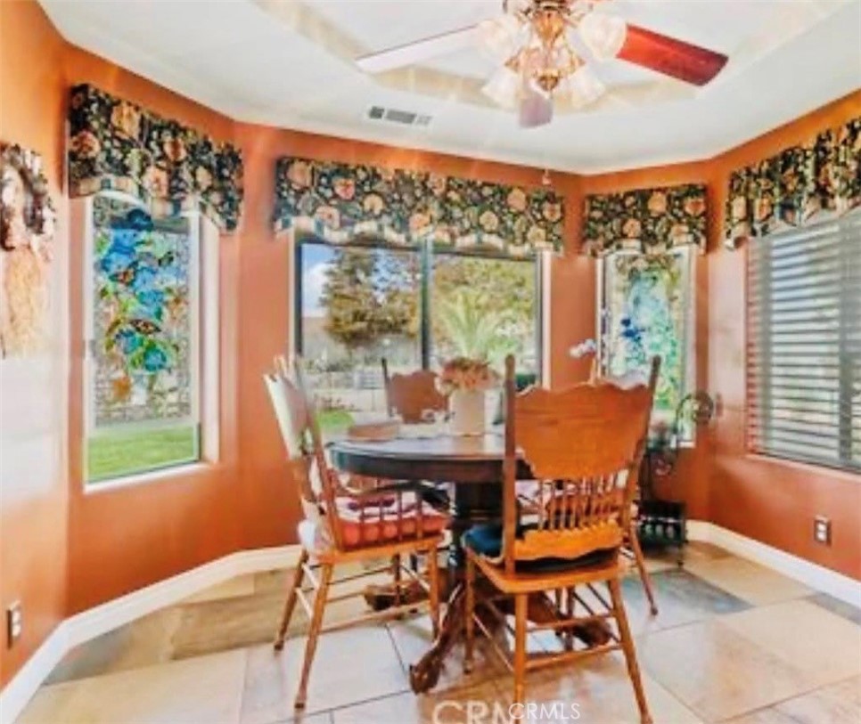 19040 Seaforth Street Property Photo 5
