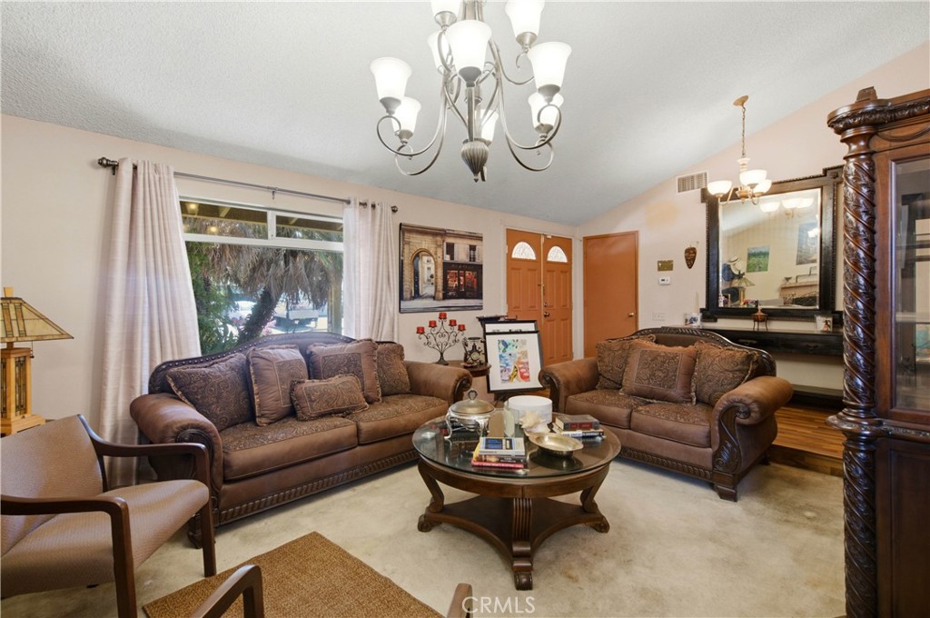 44309 Andale Avenue Property Photo 12