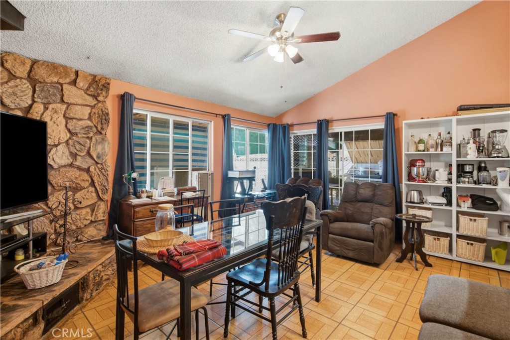 44309 Andale Avenue Property Photo 19