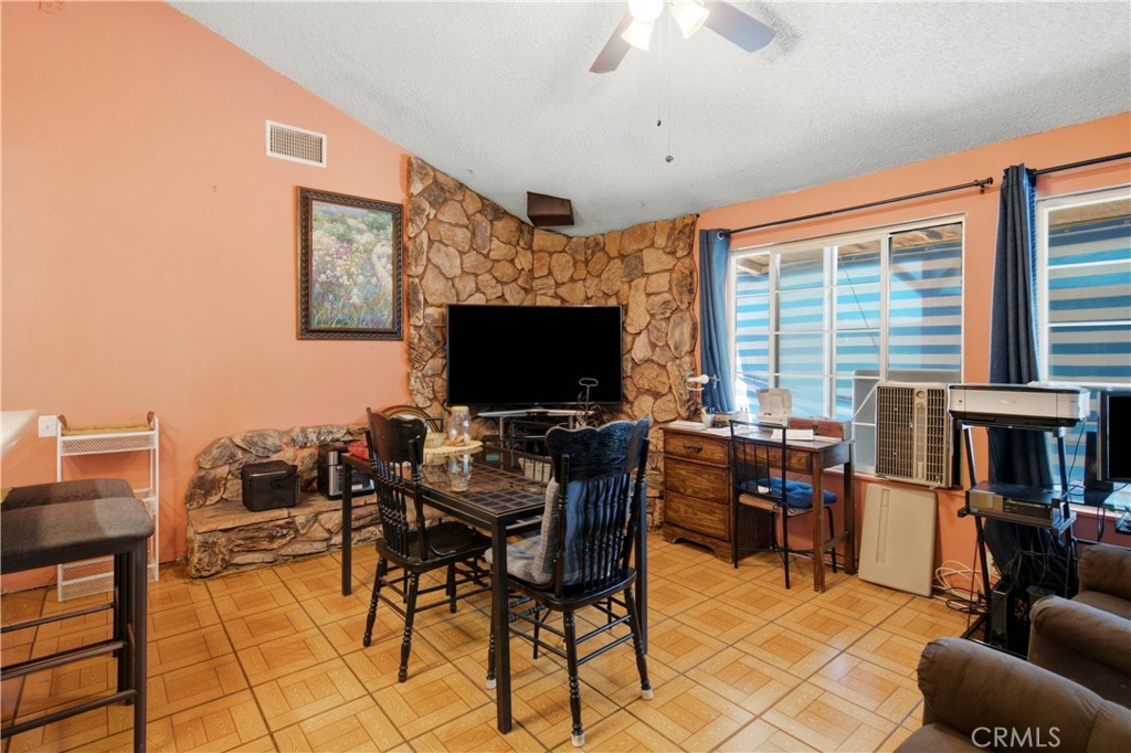 44309 Andale Avenue Property Photo 20