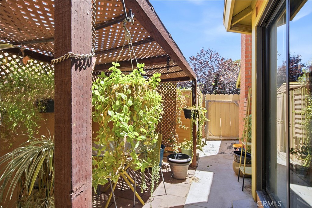 44309 Andale Avenue Property Photo 38