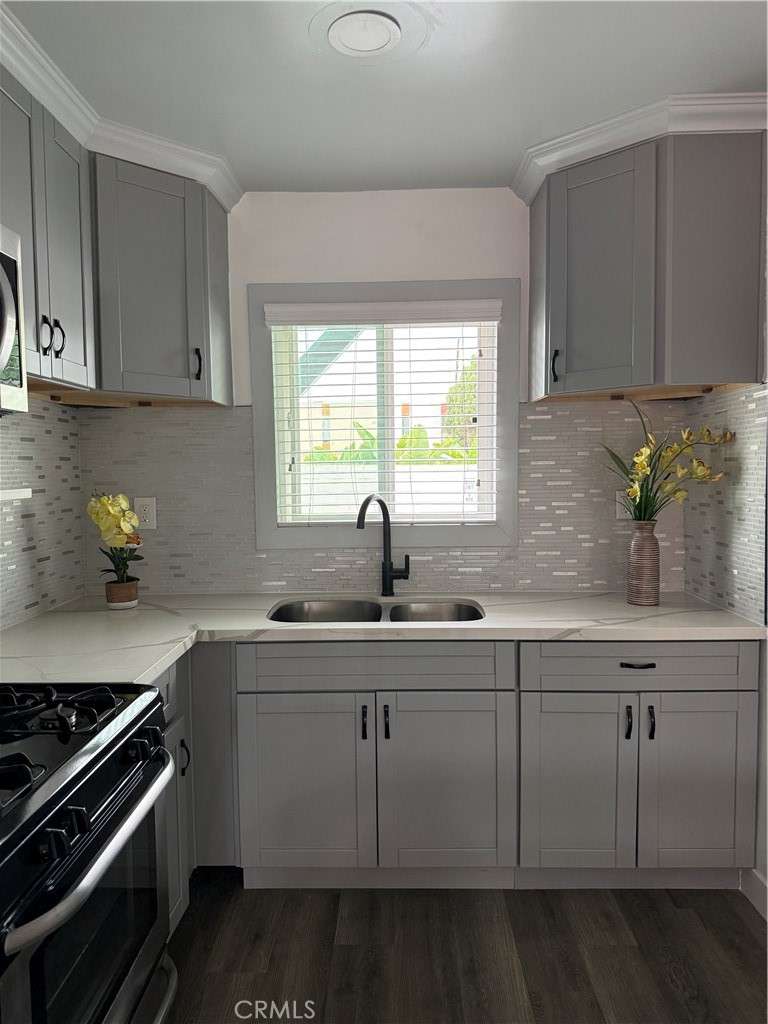 7348 F L O R E N C E A V E 1 Property Photo 8