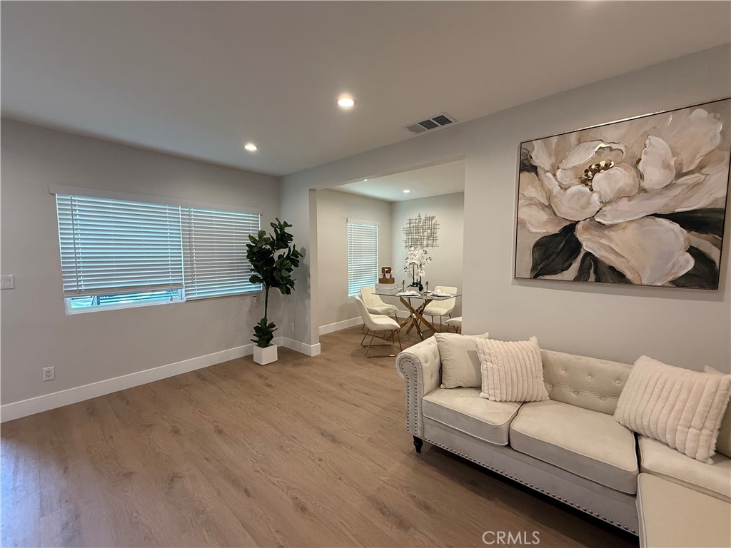 9844 Ramona Avenue Property Photo 7