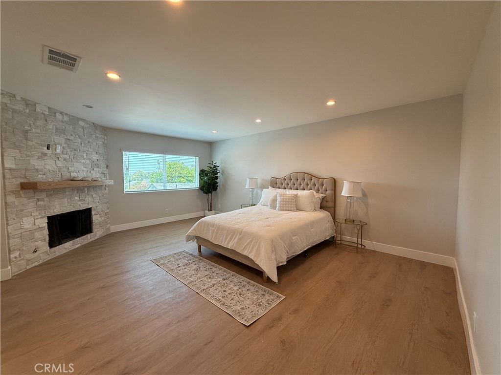 9844 Ramona Avenue Property Photo 20