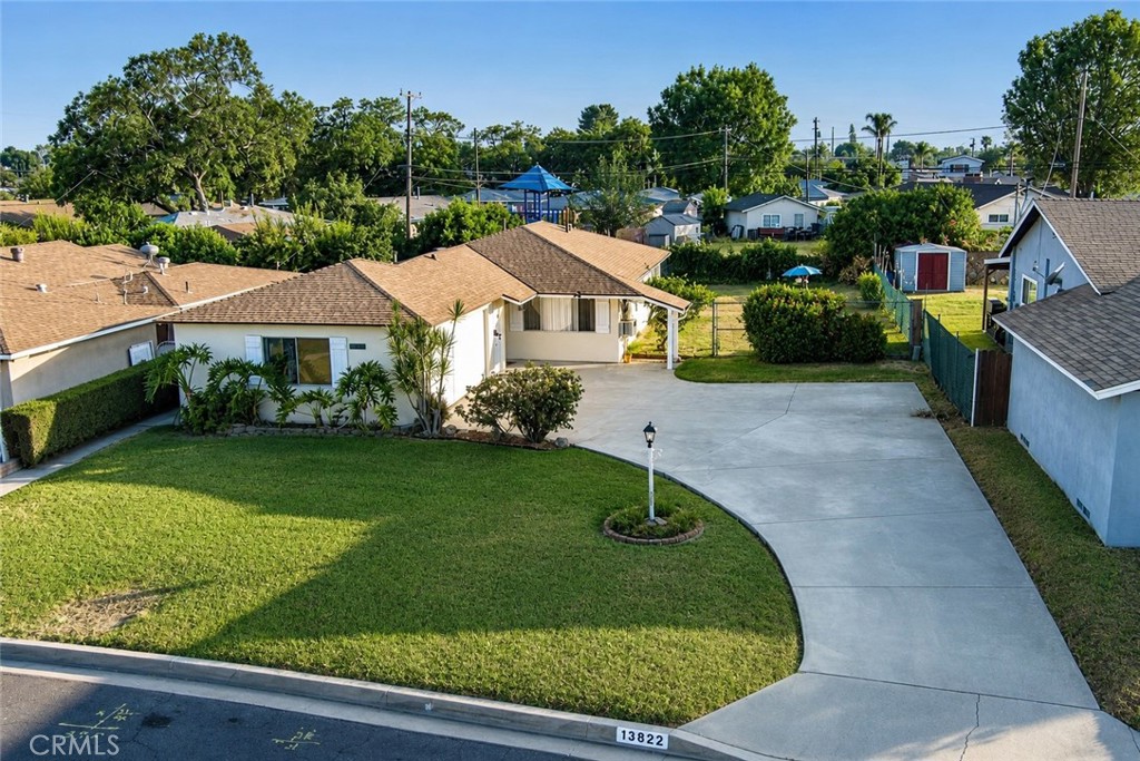 13822 Cornishcrest Property Photo 2