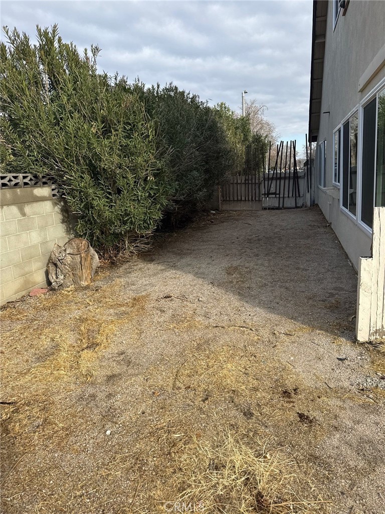 44531 Gillan Avenue Property Photo 35