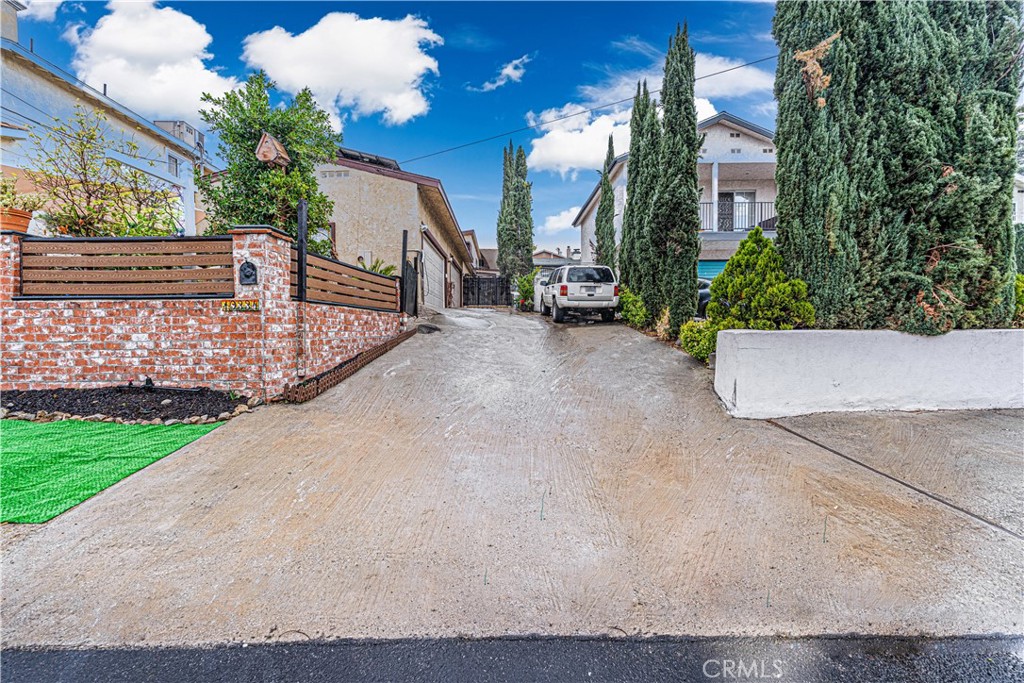 10334 Tujunga Canyon Property Photo