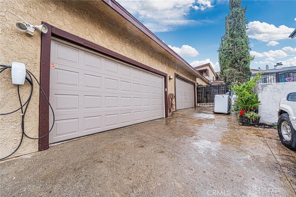 10334 Tujunga Canyon Property Photo 3