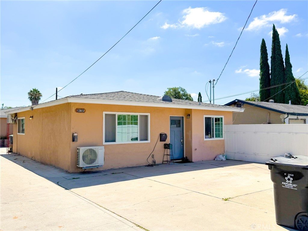 12812 Louise Property Photo 1