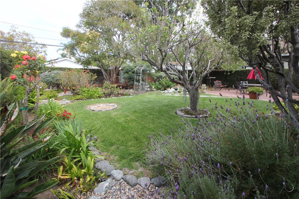 1729 Lake Property Photo 1