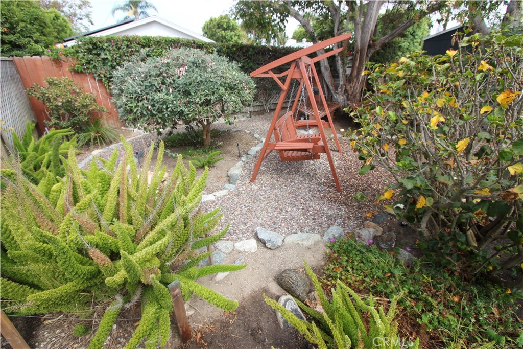 1729 Lake Property Photo 4