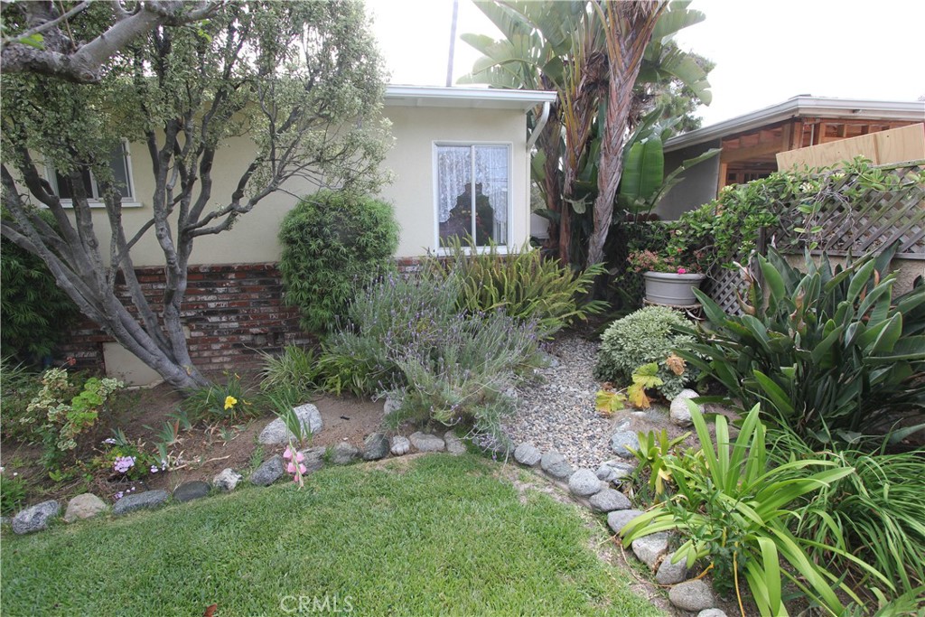 1729 Lake Property Photo 5