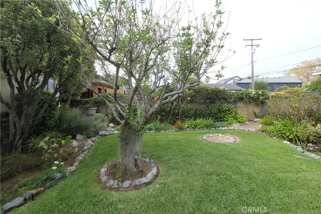 1729 Lake Property Photo 8