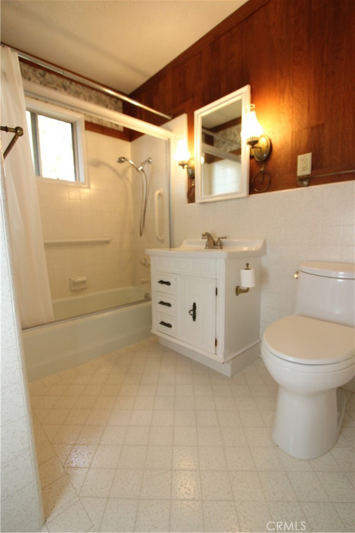 1729 Lake Property Photo 29