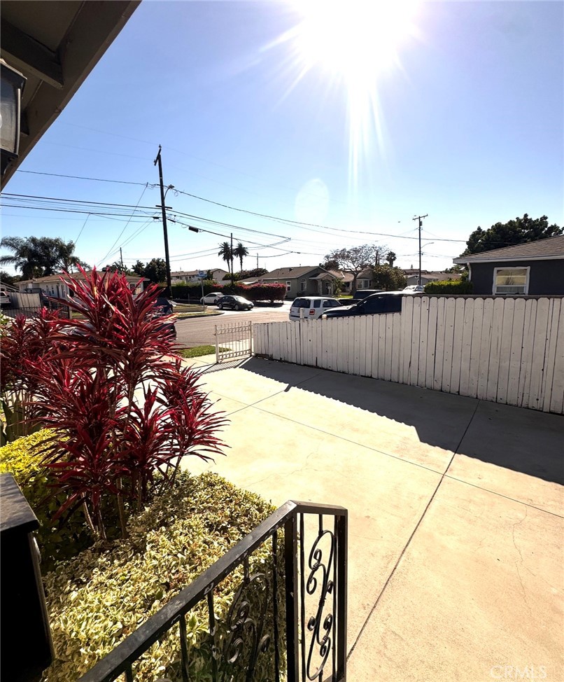 9105 Margaret Street Property Photo 2