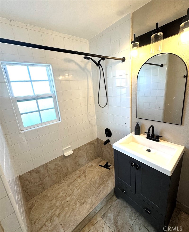 9105 Margaret Street Property Photo 8