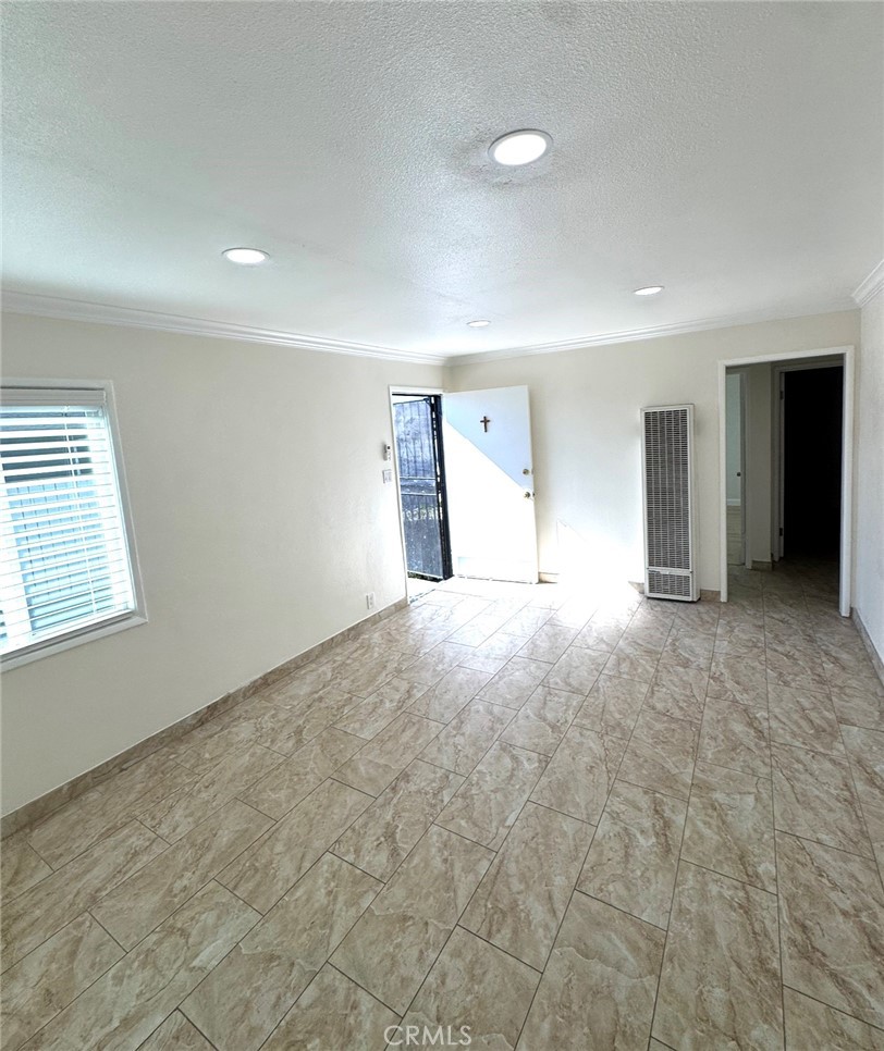9105 Margaret Street Property Photo 14