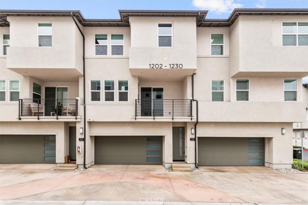1206 W Cara Property Photo 13
