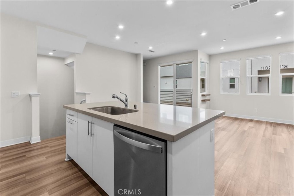 1206 W Cara Property Photo 15