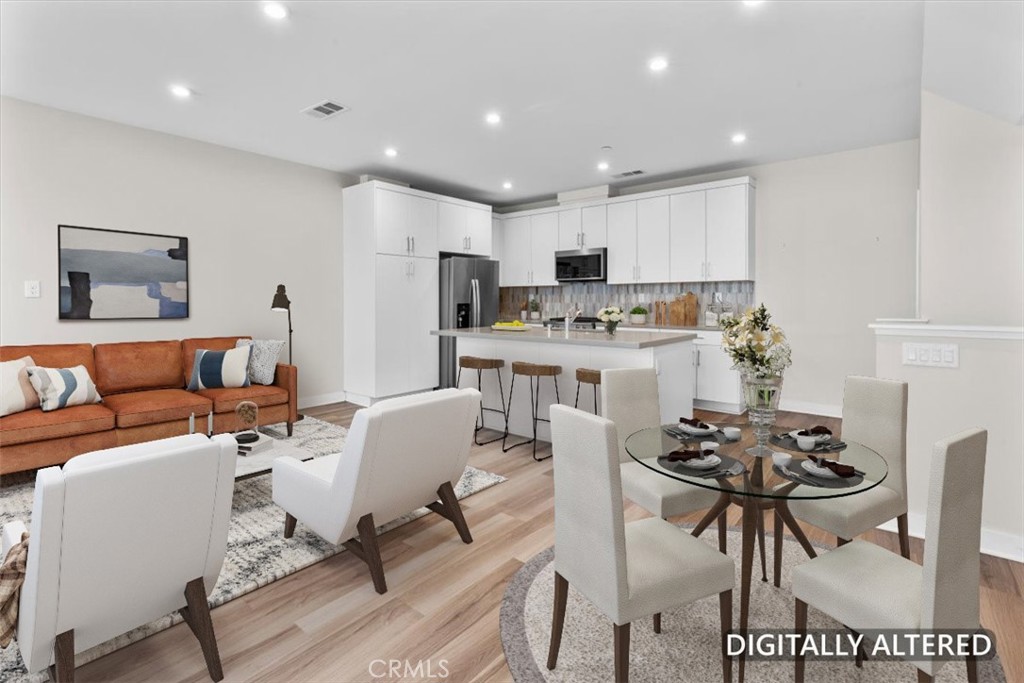 1206 W Cara Property Photo 18